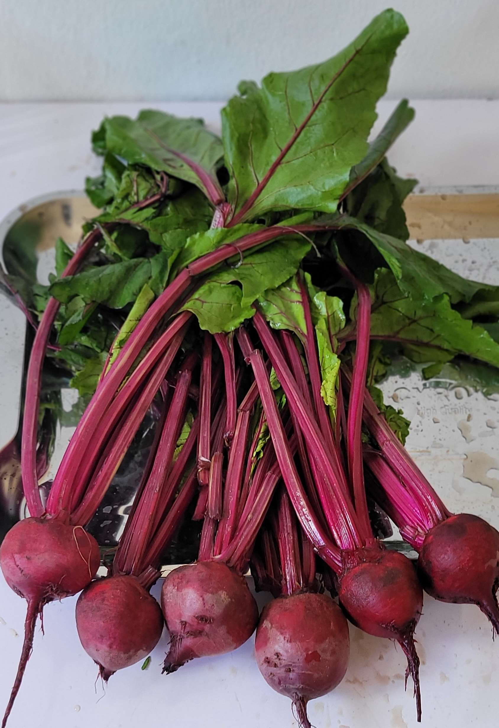 "Deepen your dishes with our earthy, jewel-toned beetroots-firm, velvety roots🌱 that offer a richly sweet flavor and a vibrant burst of nutrients in every farm🚜🐄🌾 🍃fresh💦 slice".